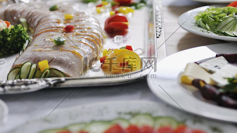 烘焙原料与烘焙半成品的区别解析